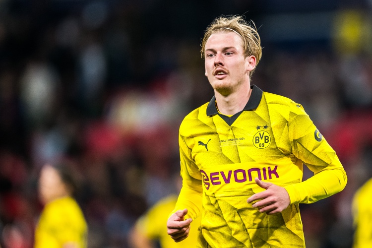 的原因, 布兰特, 球衣送给经