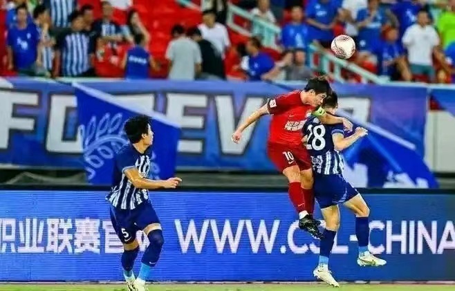 轮角逐于, 卡多索锦上